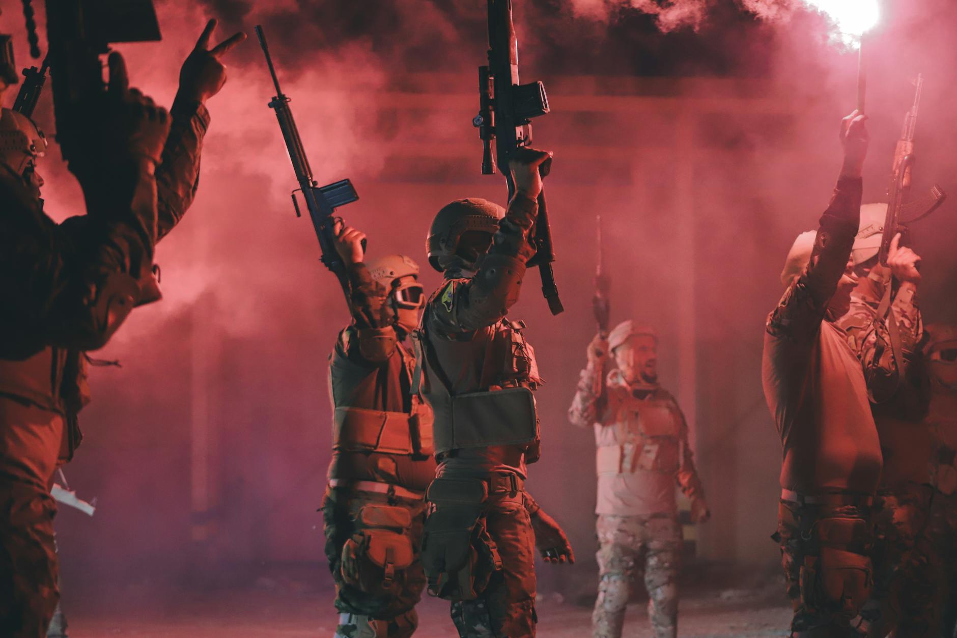 Trump's Iran Conflict Complicates Security Guarantees for Ukraine Amidst Global Tensions